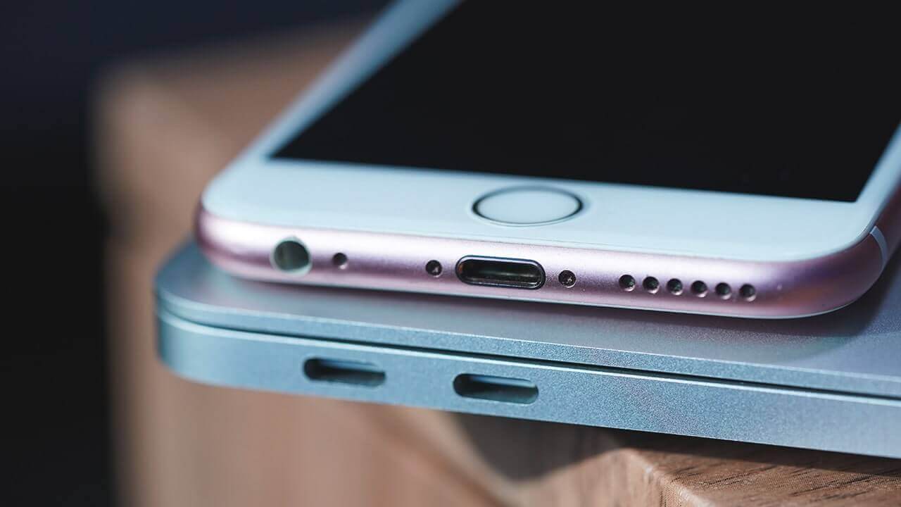 Apple объяснила, почему не заменит Lightning на USB-C