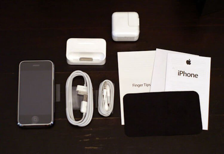 Apple пора убрать проводные наушники из комплекта iPhone: но что будет вместо них?