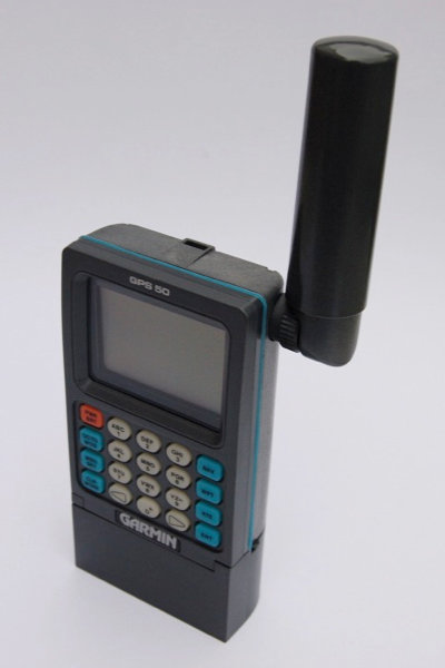 GPS50 — первая портативная модель от Garmin