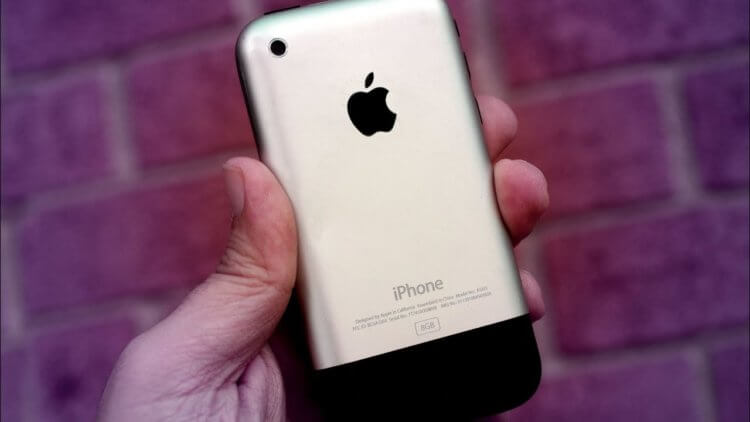 Почему Apple никогда не говорит, сколько в iPhone оперативной памяти?