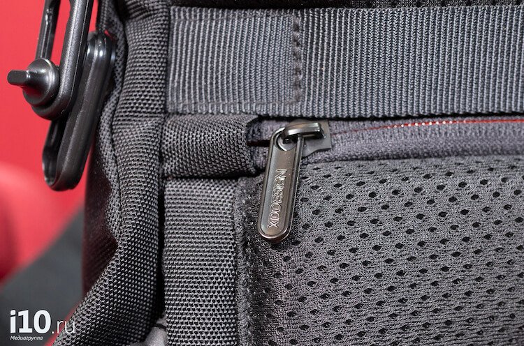 XD Design Bobby Soft — легкий и безопасный рюкзак для города