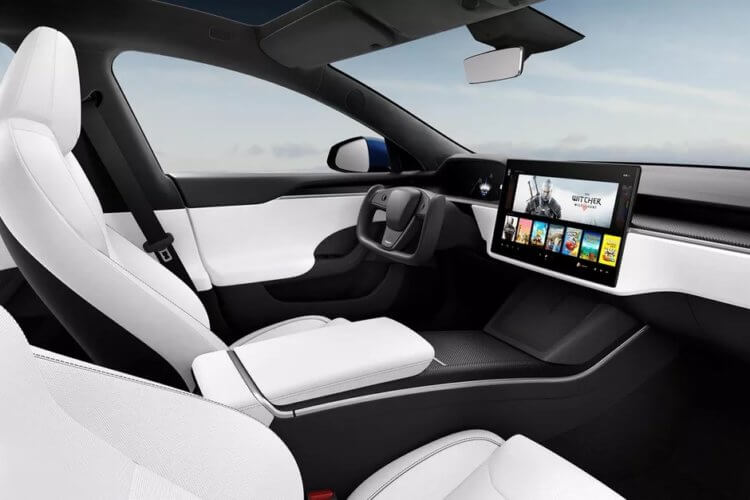 Максимальная скорость 257 км/ч и 500 км на одном заряде: возможные характеристики Apple Car