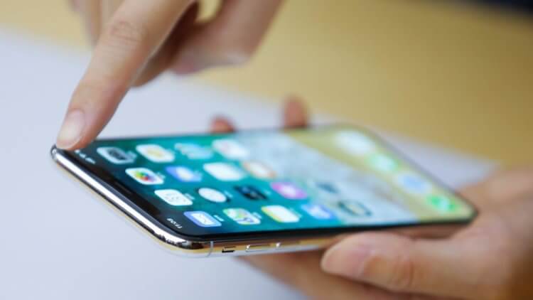 Как Samsung может наказать Apple за низкие продажи iPhone 12 mini