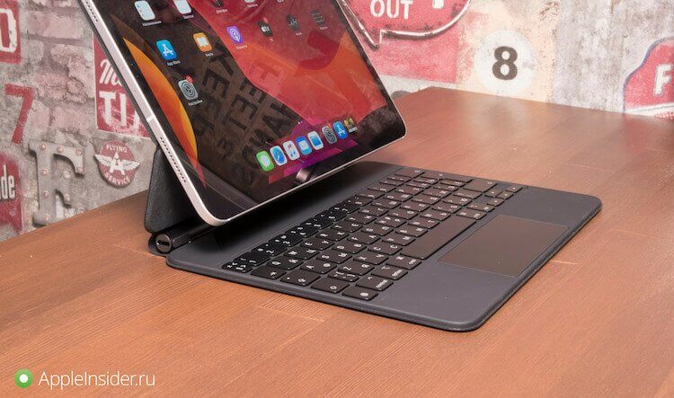 Зачем нам нужен дешёвый MacBook, когда есть iPad с клавиатурой