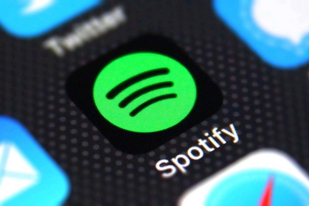 Караоке ближе: в Spotify появились тексты песен